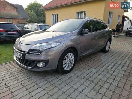 Рено Меган 2013 в Стрые на Automoto.ua Серый Рено Меган, объемом двигателя 1.5 л и пробегом 223 тыс. км за 9300 $, фото 1 на Automoto.ua