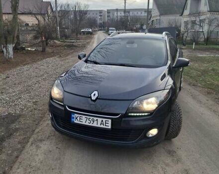 Сірий Рено Меган, об'ємом двигуна 1.5 л та пробігом 240 тис. км за 8200 $, фото 1 на Automoto.ua