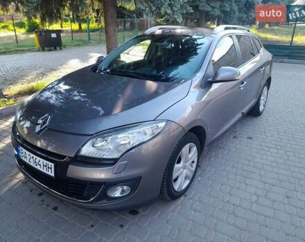 Серый Рено Меган, объемом двигателя 1.5 л и пробегом 242 тыс. км за 7100 $, фото 1 на Automoto.ua