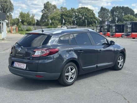 Серый Рено Меган, объемом двигателя 1.6 л и пробегом 180 тыс. км за 7999 $, фото 1 на Automoto.ua