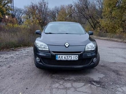 Серый Рено Меган, объемом двигателя 1.5 л и пробегом 290 тыс. км за 6500 $, фото 1 на Automoto.ua