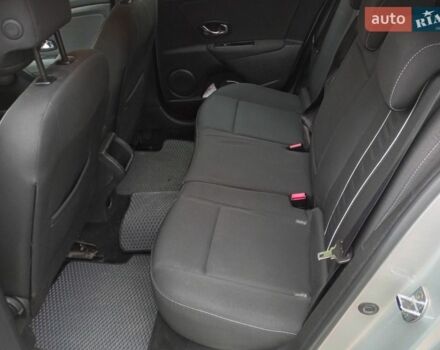 Сірий Рено Меган, об'ємом двигуна 1.46 л та пробігом 300 тис. км за 2800 $, фото 1 на Automoto.ua