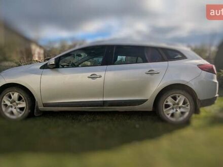 Серый Рено Меган, объемом двигателя 1.5 л и пробегом 247 тыс. км за 8200 $, фото 1 на Automoto.ua