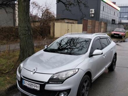 Рено Меган 2013 в Киеве на Automoto.ua Серый Рено Меган, объемом двигателя 1.46 л и пробегом 320 тыс. км за 7000 $, фото 1 на Automoto.ua