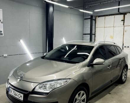 Серый Рено Меган, объемом двигателя 1.5 л и пробегом 290 тыс. км за 7999 $, фото 1 на Automoto.ua