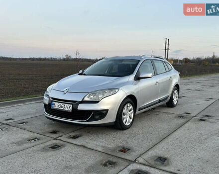 Серый Рено Меган, объемом двигателя 1.46 л и пробегом 250 тыс. км за 7200 $, фото 1 на Automoto.ua