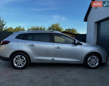 Сірий Рено Меган, об'ємом двигуна 1.6 л та пробігом 189 тис. км за 9300 $, фото 1 на Automoto.ua