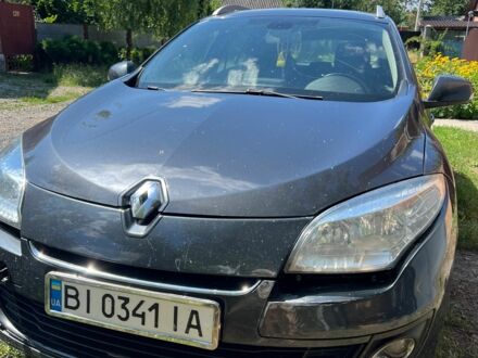 Рено Меган 2013 у Полтаві на Automoto.ua Сірий Рено Меган, об'ємом двигуна 1.5 л та пробігом 260 тис. км за 5800 $, фото 1 на Automoto.ua