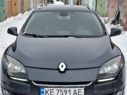Серый Рено Меган, объемом двигателя 1.5 л и пробегом 240 тыс. км за 8000 $, фото 1 на Automoto.ua