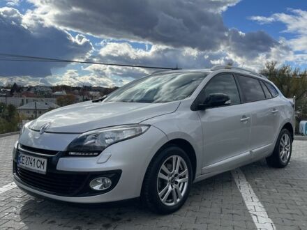 Рено Меган 2013 в Черновцах на Automoto.ua Серый Рено Меган, объемом двигателя 1.5 л и пробегом 255 тыс. км за 8280 $, фото 1 на Automoto.ua