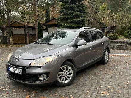 Серый Рено Меган, объемом двигателя 1.46 л и пробегом 273 тыс. км за 7450 $, фото 1 на Automoto.ua