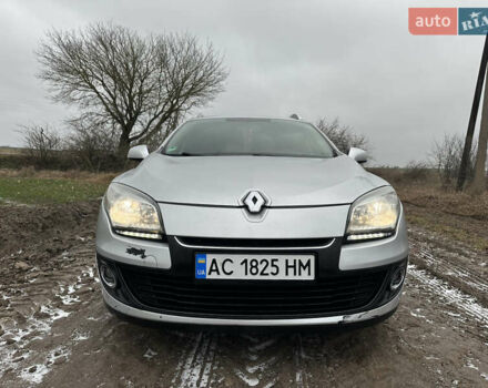 Сірий Рено Меган, об'ємом двигуна 1.46 л та пробігом 236 тис. км за 6650 $, фото 1 на Automoto.ua