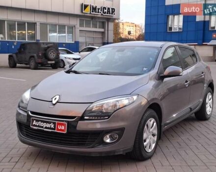 Рено Меган 2013 в Одессе на Automoto.ua Серый Рено Меган, объемом двигателя 1.6 л и пробегом 52 тыс. км за 8990 $, фото 1 на Automoto.ua