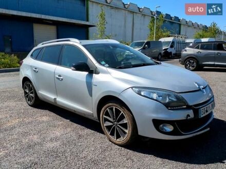 Рено Меган 2013 в Чернигове на Automoto.ua Серый Рено Меган, объемом двигателя 0 л и пробегом 230 тыс. км за 8200 $, фото 1 на Automoto.ua