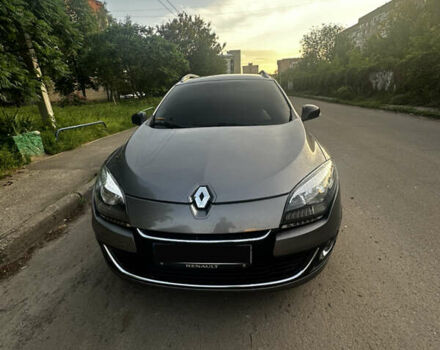 Серый Рено Меган, объемом двигателя 1.5 л и пробегом 234 тыс. км за 9000 $, фото 1 на Automoto.ua