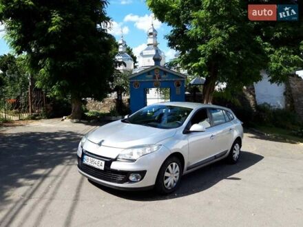 Серый Рено Меган, объемом двигателя 2 л и пробегом 205 тыс. км за 7777 $, фото 1 на Automoto.ua