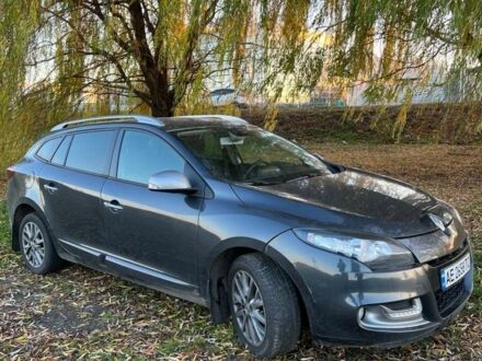 Серый Рено Меган, объемом двигателя 1.5 л и пробегом 251 тыс. км за 7500 $, фото 1 на Automoto.ua