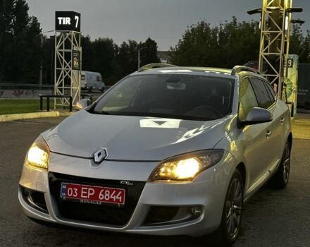 Сірий Рено Меган, об'ємом двигуна 1.5 л та пробігом 220 тис. км за 7300 $, фото 1 на Automoto.ua