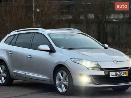 Серый Рено Меган, объемом двигателя 1.46 л и пробегом 215 тыс. км за 8899 $, фото 1 на Automoto.ua