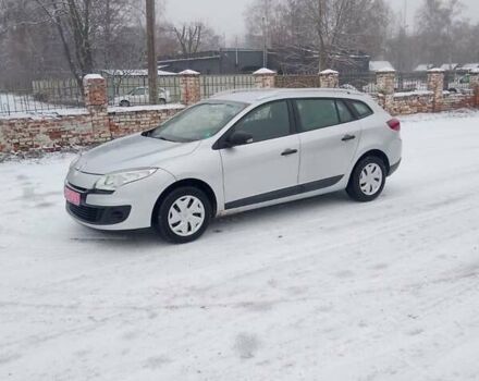 Сірий Рено Меган, об'ємом двигуна 1.6 л та пробігом 235 тис. км за 7100 $, фото 1 на Automoto.ua