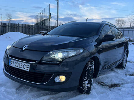 Серый Рено Меган, объемом двигателя 1.46 л и пробегом 355 тыс. км за 8000 $, фото 1 на Automoto.ua