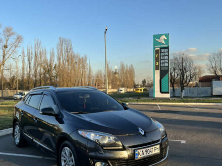 Серый Рено Меган, объемом двигателя 1.46 л и пробегом 230 тыс. км за 10000 $, фото 1 на Automoto.ua