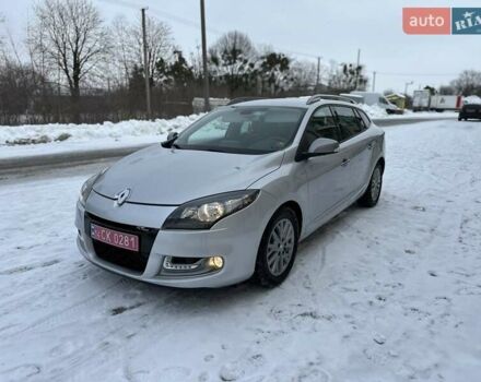 Сірий Рено Меган, об'ємом двигуна 1.5 л та пробігом 260 тис. км за 8900 $, фото 1 на Automoto.ua