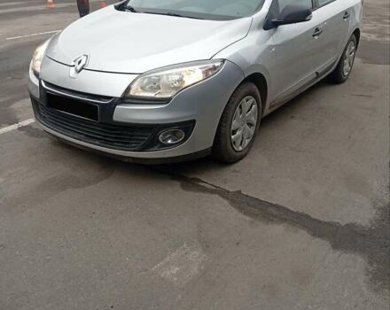 Серый Рено Меган, объемом двигателя 1.46 л и пробегом 300 тыс. км за 7500 $, фото 1 на Automoto.ua