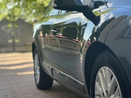 Рено Меган 2013 у Боярка на Automoto.ua Сірий Рено Меган, об'ємом двигуна 0 л та пробігом 265 тис. км за 9400 $, фото 1 на Automoto.ua