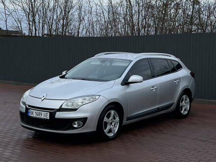 Серый Рено Меган, объемом двигателя 1.5 л и пробегом 262 тыс. км за 7550 $, фото 1 на Automoto.ua