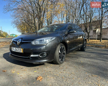 Серый Рено Меган, объемом двигателя 1.6 л и пробегом 275 тыс. км за 8000 $, фото 1 на Automoto.ua
