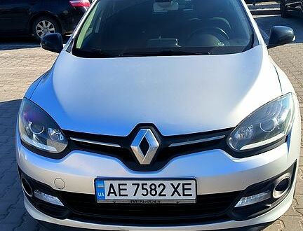 Сірий Рено Меган, об'ємом двигуна 1.2 л та пробігом 268 тис. км за 6800 $, фото 1 на Automoto.ua