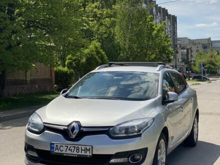 Рено Меган 2014 в Луцке на Automoto.ua Серый Рено Меган, объемом двигателя 1.5 л и пробегом 203 тыс. км за 7750 $, фото 1 на Automoto.ua