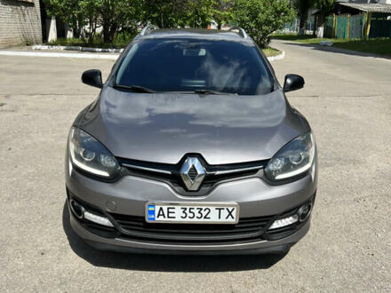 Рено Меган 2014 у Харкові на Automoto.ua Сірий Рено Меган, об'ємом двигуна 1.5 л та пробігом 261 тис. км за 8700 $, фото 1 на Automoto.ua