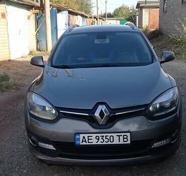 Серый Рено Меган, объемом двигателя 1.46 л и пробегом 320 тыс. км за 8000 $, фото 1 на Automoto.ua