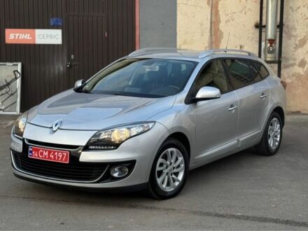 Серый Рено Меган, объемом двигателя 1.5 л и пробегом 215 тыс. км за 7600 $, фото 1 на Automoto.ua