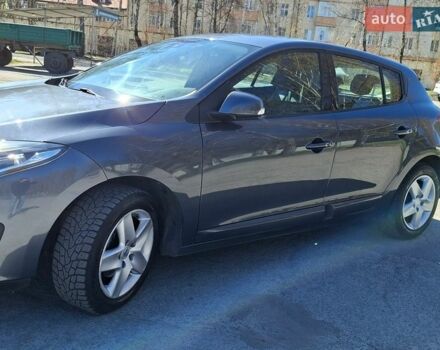 Серый Рено Меган, объемом двигателя 1.46 л и пробегом 225 тыс. км за 9200 $, фото 1 на Automoto.ua