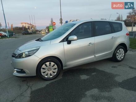 Рено Меган 2015 у Борисполе на Automoto.ua Сірий Рено Меган, об'ємом двигуна 1.46 л та пробігом 212 тис. км за 9700 $, фото 1 на Automoto.ua