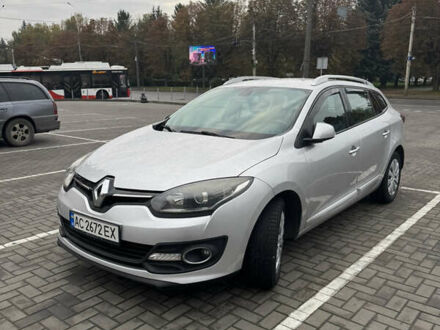 Рено Меган 2015 в Луцке на Automoto.ua Серый Рено Меган, объемом двигателя 1.46 л и пробегом 360 тыс. км за 8500 $, фото 1 на Automoto.ua