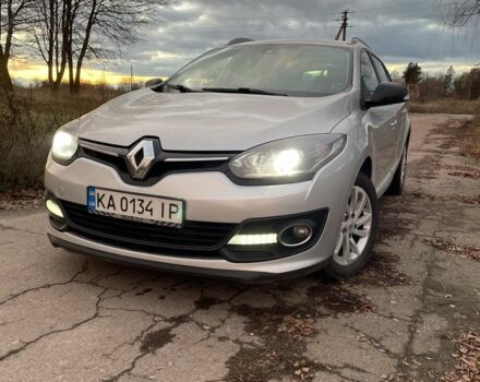 Серый Рено Меган, объемом двигателя 1.5 л и пробегом 217 тыс. км за 7800 $, фото 1 на Automoto.ua