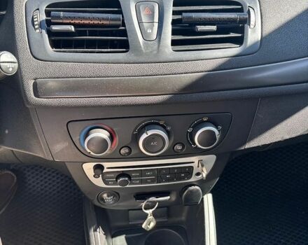Сірий Рено Меган, об'ємом двигуна 1.5 л та пробігом 312 тис. км за 5500 $, фото 1 на Automoto.ua