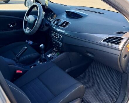 Сірий Рено Меган, об'ємом двигуна 1.5 л та пробігом 374 тис. км за 7300 $, фото 1 на Automoto.ua