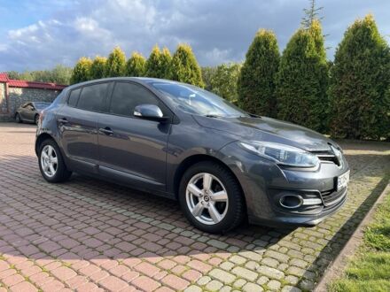 Рено Меган 2015 в Львове на Automoto.ua Серый Рено Меган, объемом двигателя 1.5 л и пробегом 193 тыс. км за 9500 $, фото 1 на Automoto.ua