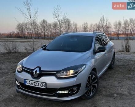 Сірий Рено Меган, об'ємом двигуна 1.46 л та пробігом 272 тис. км за 10500 $, фото 1 на Automoto.ua