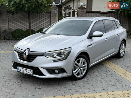 Рено Меган 2016 у Вінниці на Automoto.ua Сірий Рено Меган, об'ємом двигуна 1.46 л та пробігом 236 тис. км за 12300 $, фото 1 на Automoto.ua