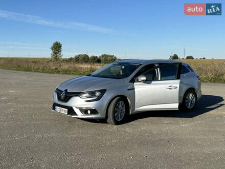 Рено Меган 2016 в Дунаевцах на Automoto.ua Серый Рено Меган, объемом двигателя 1.5 л и пробегом 280 тыс. км за 11500 $, фото 1 на Automoto.ua