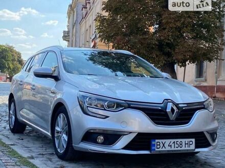 Рено Меган 2016 у Каменце-Подольском на Automoto.ua Сірий Рено Меган, об'ємом двигуна 1.5 л та пробігом 260 тис. км за 13450 $, фото 1 на Automoto.ua