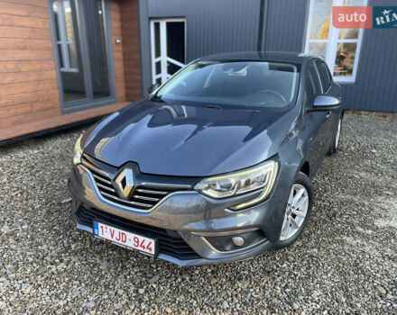 Серый Рено Меган, объемом двигателя 1.46 л и пробегом 160 тыс. км за 10900 $, фото 1 на Automoto.ua