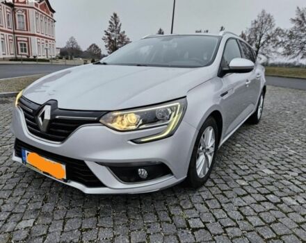 Серый Рено Меган, объемом двигателя 1.5 л и пробегом 146 тыс. км за 13500 $, фото 1 на Automoto.ua