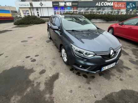 Рено Меган 2017 в Кривом Роге на Automoto.ua Серый Рено Меган, объемом двигателя 1.46 л и пробегом 189 тыс. км за 13200 $, фото 1 на Automoto.ua